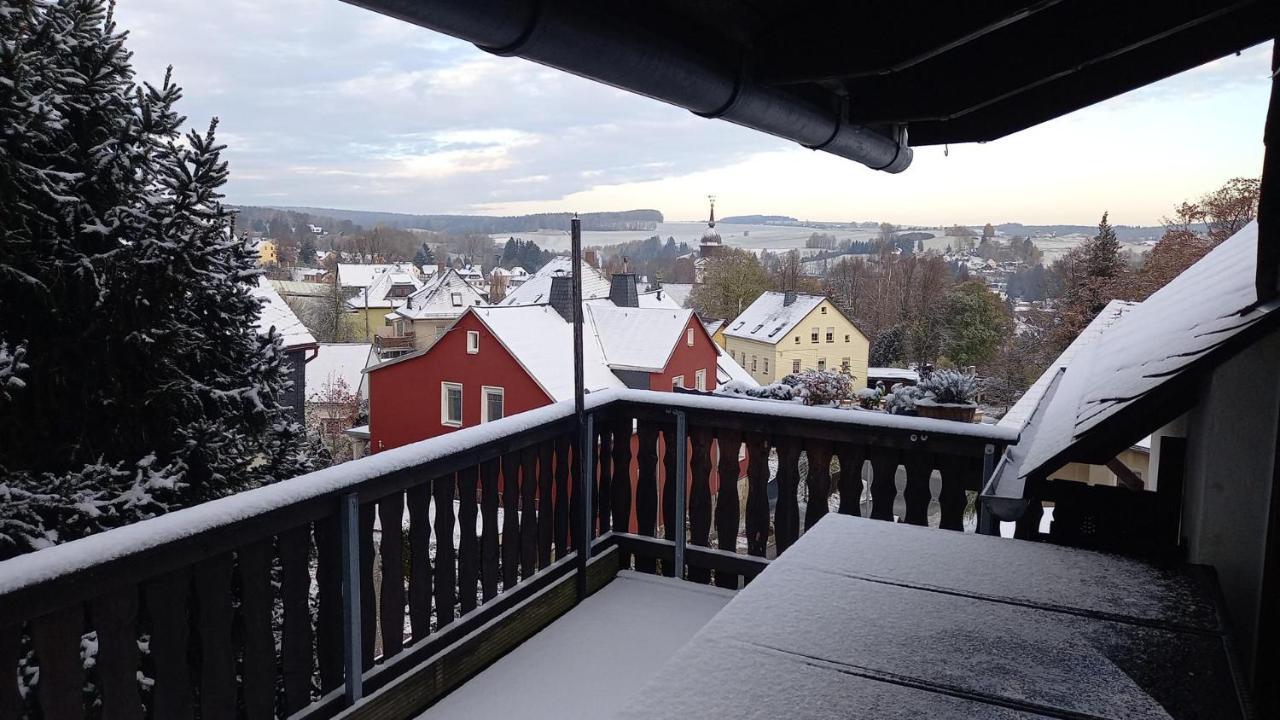 Familienfreundliche Ferienwohnung Erzgebirge Schneeberg  Exterior foto